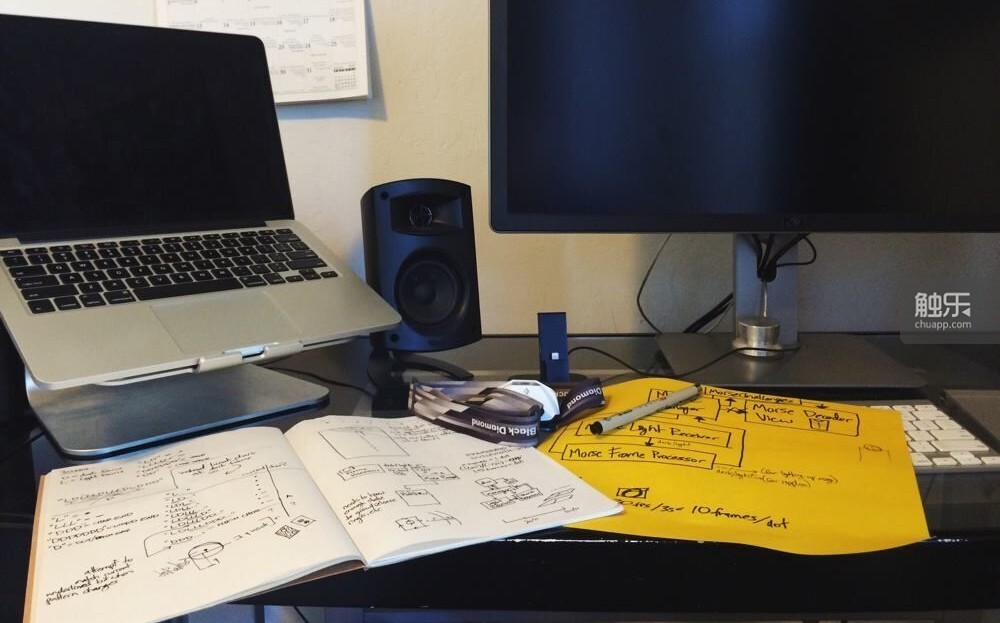 开发者Ryan McLeod曾在Apple、Airbnb、Gravity Scale以及Resound.fm等公司工作任职，既是工程师又是设计师，他写在twitter上经历甚至还包括因叛逆而被幼儿园开除