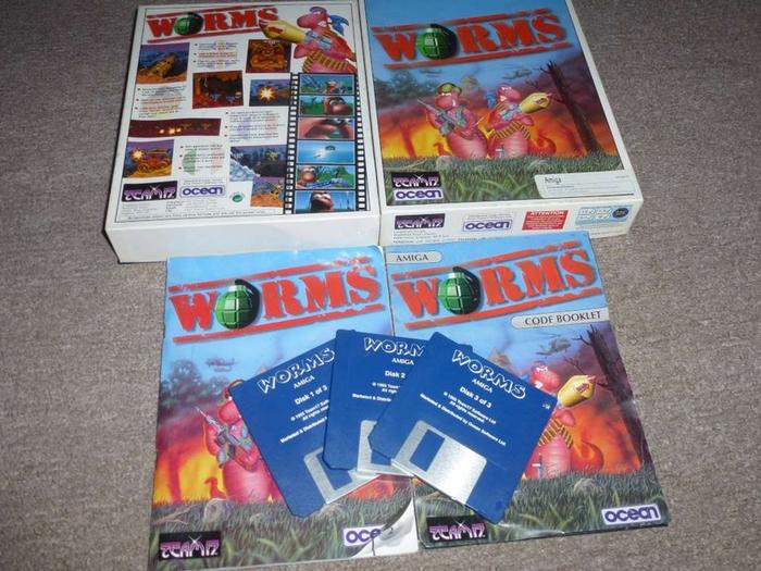 Amiga平台的盒装《Worms》