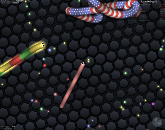 《Slither.io》